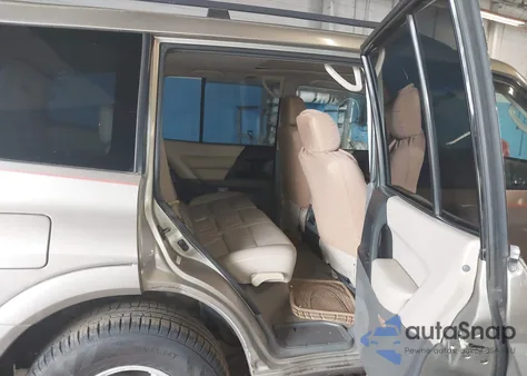 2002 Mitsubishi Montero Limited z USA, uszkodzony, nr VIN JA4MW51R62J066571